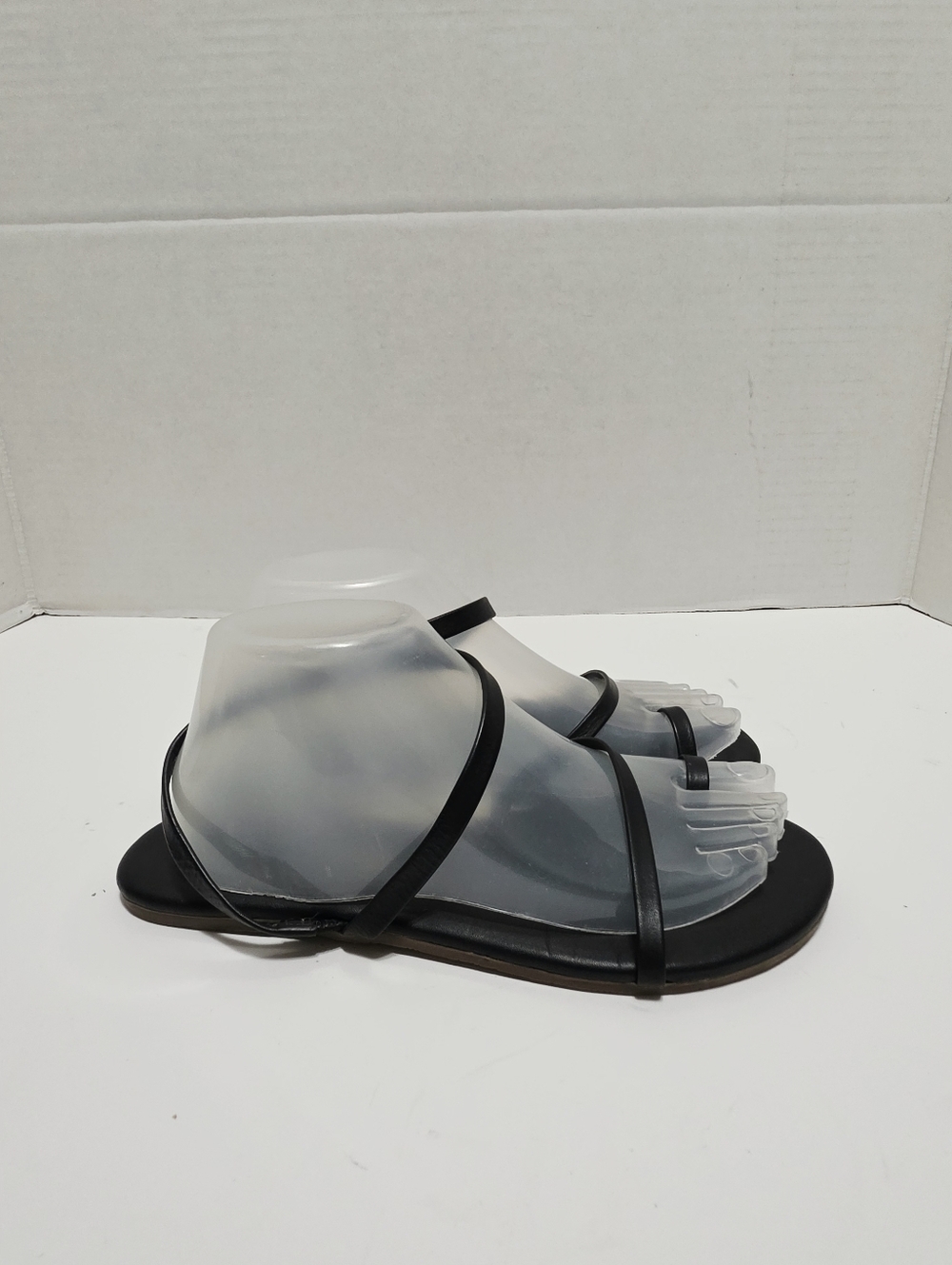 Tkees Mia Napa Leather Black Sandal Size 8